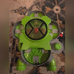 Ben 10 Creation Chamber Toy